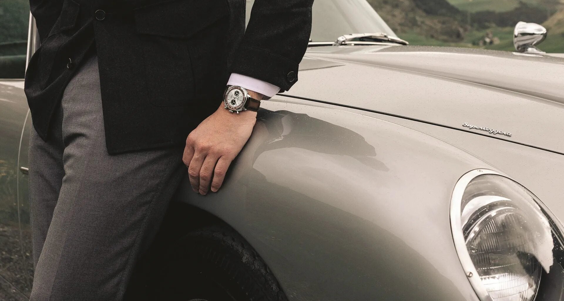 Time and Speed, Reunited: Breitling and Aston Martin present Top Time Tribute to iconic DB5