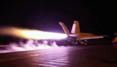 US launches ‘heavy wave’ of new strikes on Iran | US-Israel war on Iran News