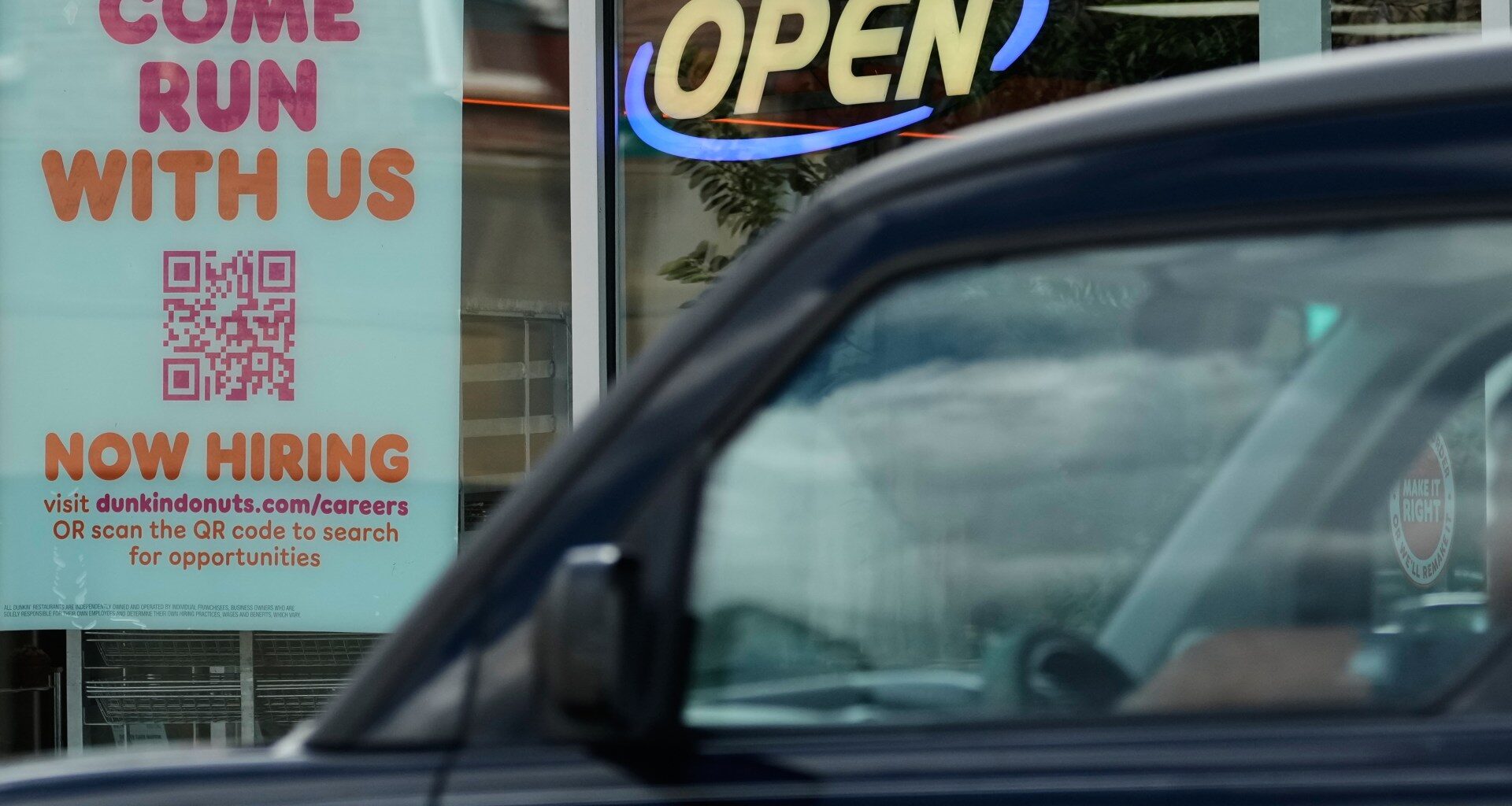 US job growth slows in June; hospitality sheds roles despite World Cup | Business and Economy News