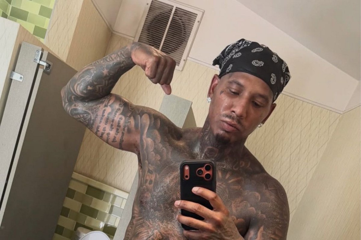Moneybagg Yo Flexes Fitness Transformation in New Workout Photos
