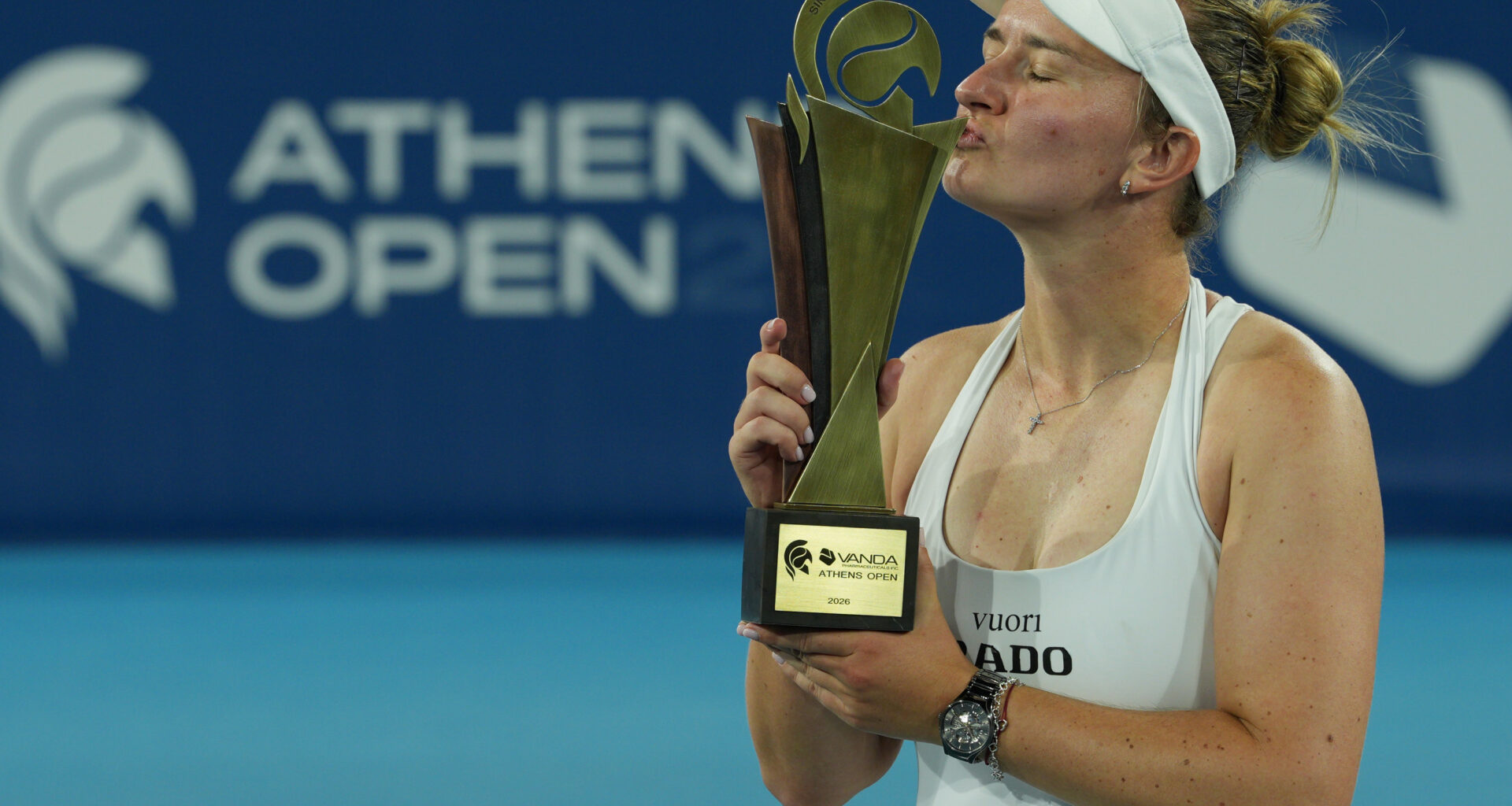 Krejcikova halts Greek hopes, beats Sakkari in Athens for 9th WTA singles crown