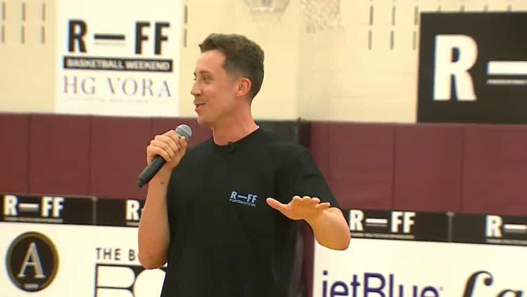 Duncan Robinson hosts basketball event to support mental health