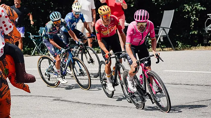 Ben Healy's new all-time power record during 110km Tour attack