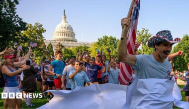US marks 250th anniversary with nationwide celebrations as temperatures soar - follow live