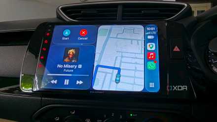 Carplay home screen in car