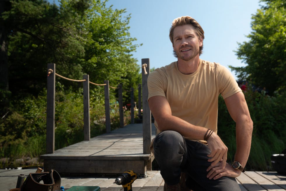 chad michael murray, sullivan's crossing
