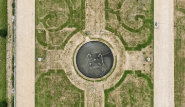 Chatsworth Estate: Lost 17th century garden revealed after Britain's record-breaking heatwave