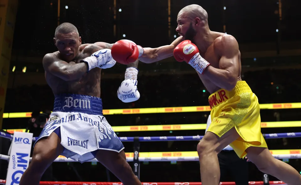 Chris Eubank Jr punching Conor Benn during rematch