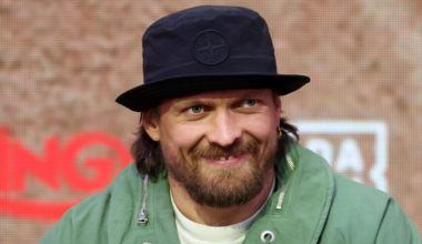 Oleksandr Usyk sheds details on final fight including target date and venue