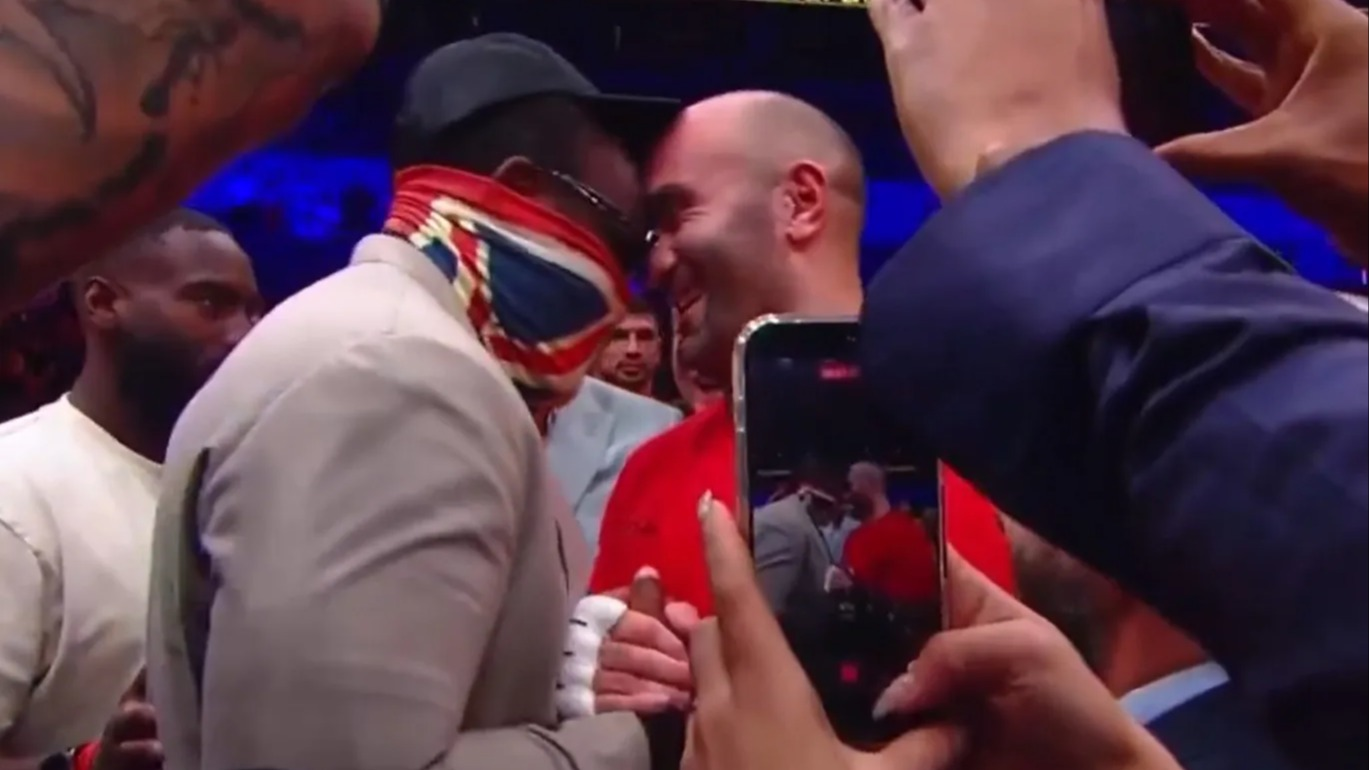 Derek Chisora shock title shot teased as he faces off in ring with new world champion