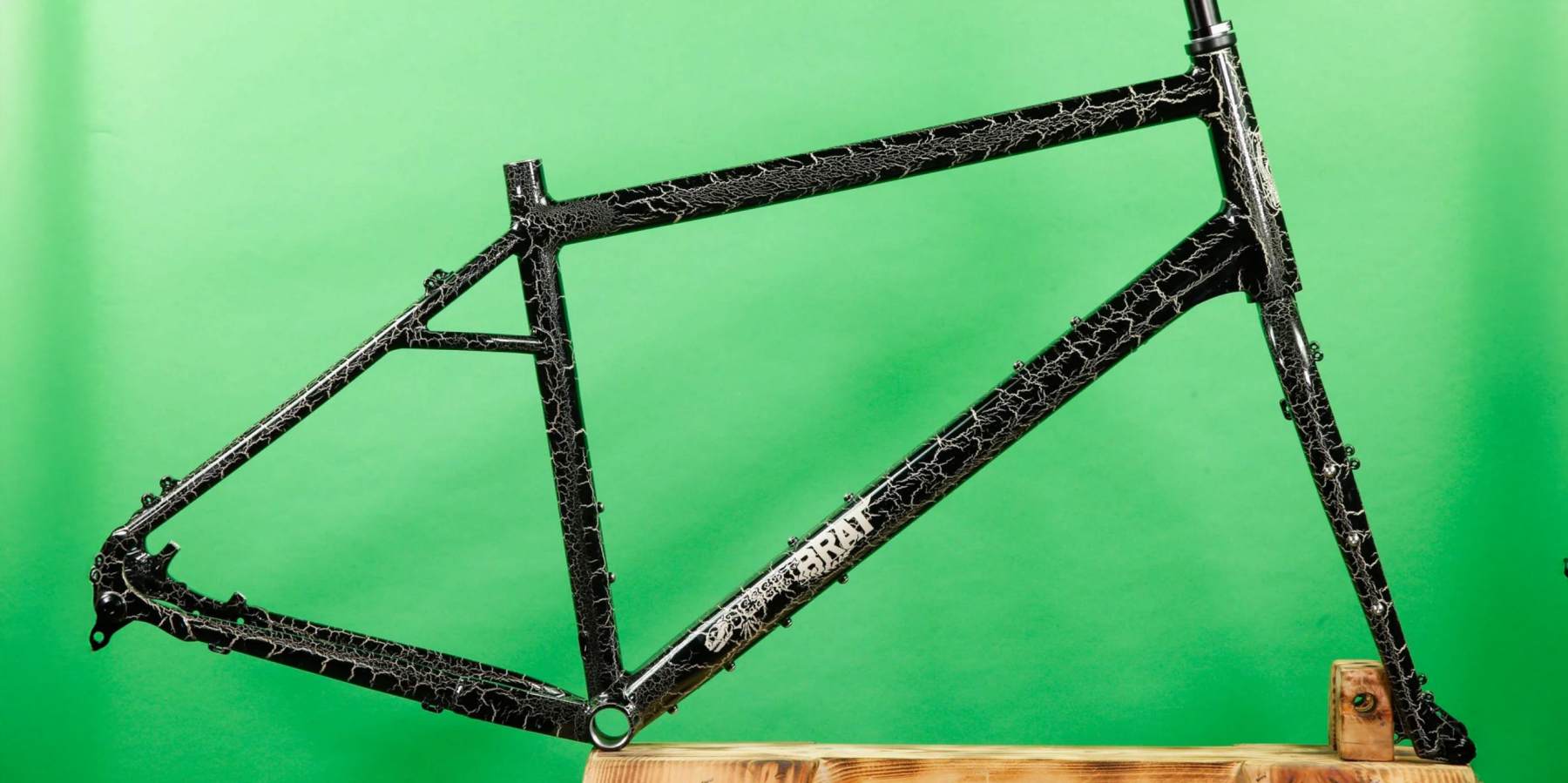 Crust Desert Brat - BIKEPACKING.com