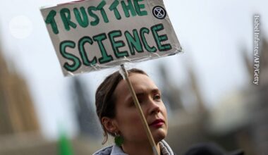 The complex truth about trust in science