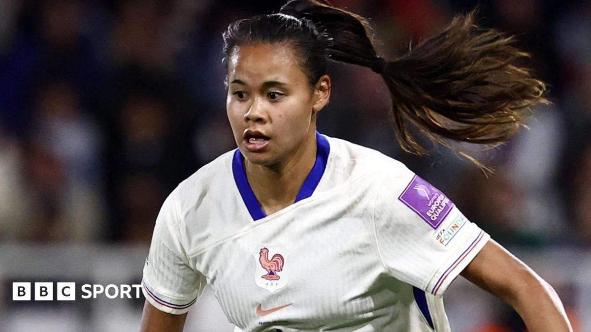 Tottenham defender Alice Sombath playing for France