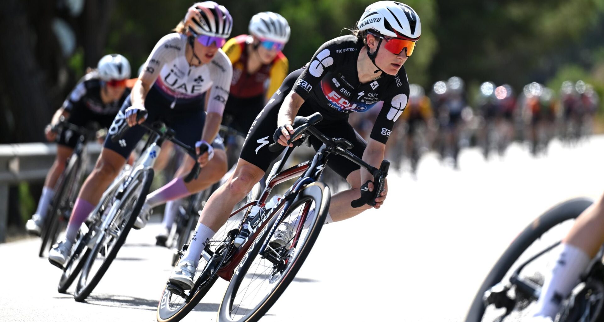 FDJ United-SUEZ score victory in Kate Courtney's first race as Van Agt takes first pro win