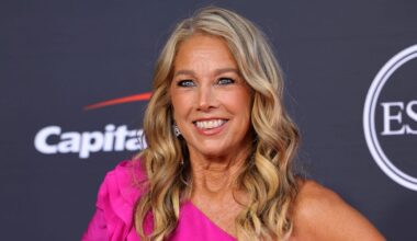 Denise Austin Demonstrates 1 Simple Workout for ‘Sculpted Arms’