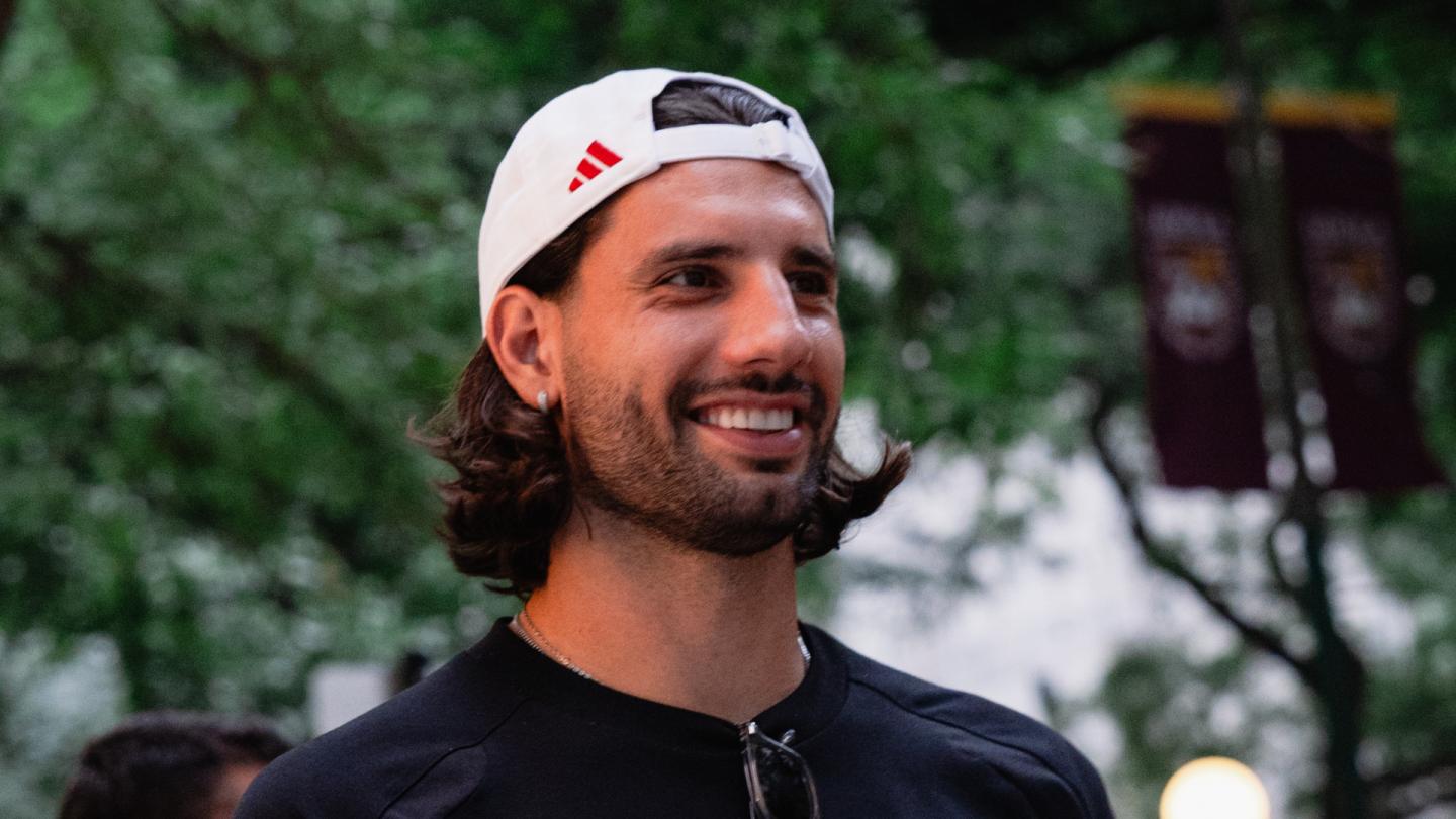 USA tour diary: The Open champion, a special Szoboszlai selfie, Mr. Beef and more from Chicago