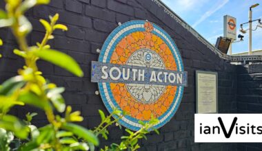 Only Fools and Horses tribute in new South Acton station roundel