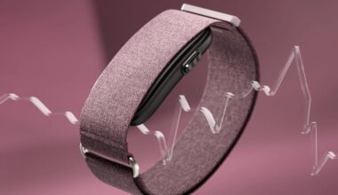 Garmin’s new screen-free fitness tracker doesn’t require a subscription