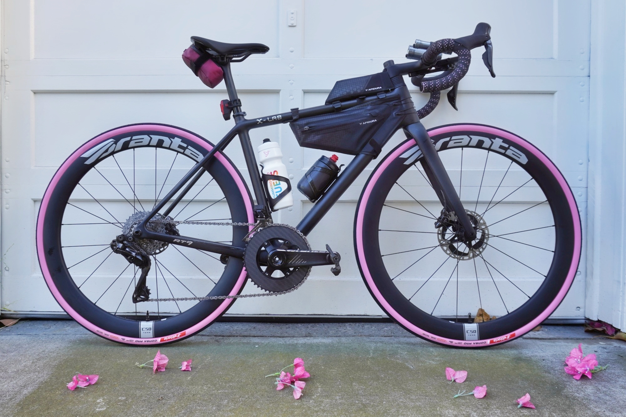 Lisa Charlebois' XLab bike ahead of her Everest Roam