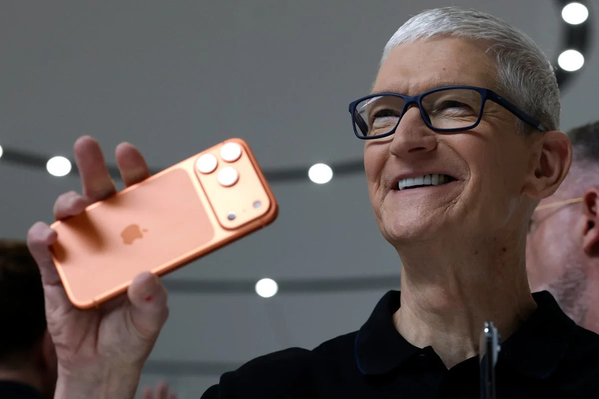 Apple’s new iPhone update includes a hidden, important AI feature