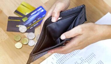 Americans Pull Back on Retirement Savings as Everyday Expenses Climb
