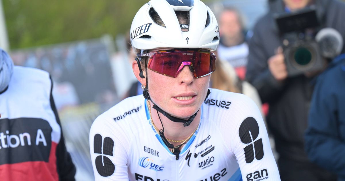 Demi Vollering feels alone in menstruation debate: ‘I wish more riders would speak out’