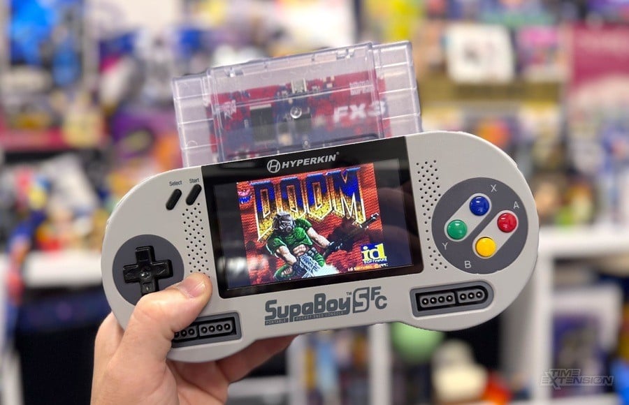 Hyperkin Is Re-Releasing Its 15-Year-Old Portable SNES In Two New Designs 1