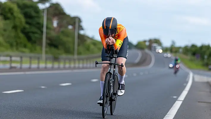 Ian Inglis powers to Ulster 25 Mile TT Champs gold with '48'