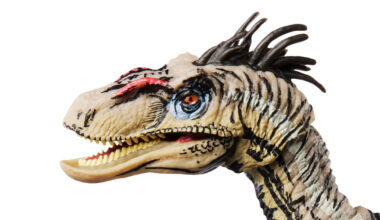 Mattel Celebrates Jurassic Park III with SDCC Exclusive Velociraptor