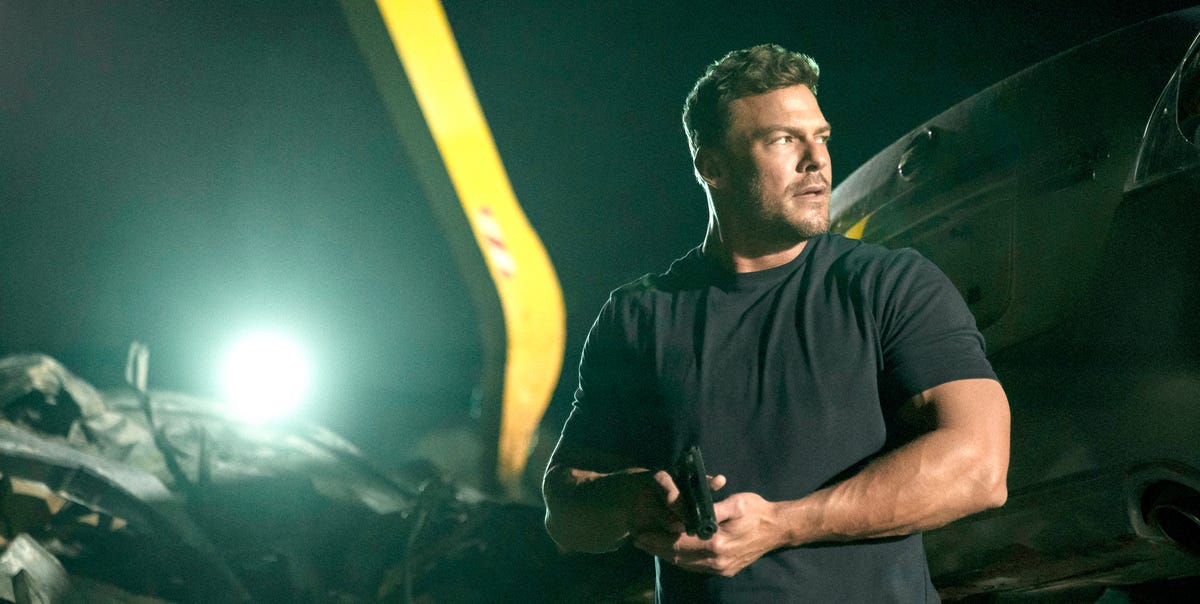 Alan Ritchson returns as Reacher! Prime Video's hit show gets official first look at season 4