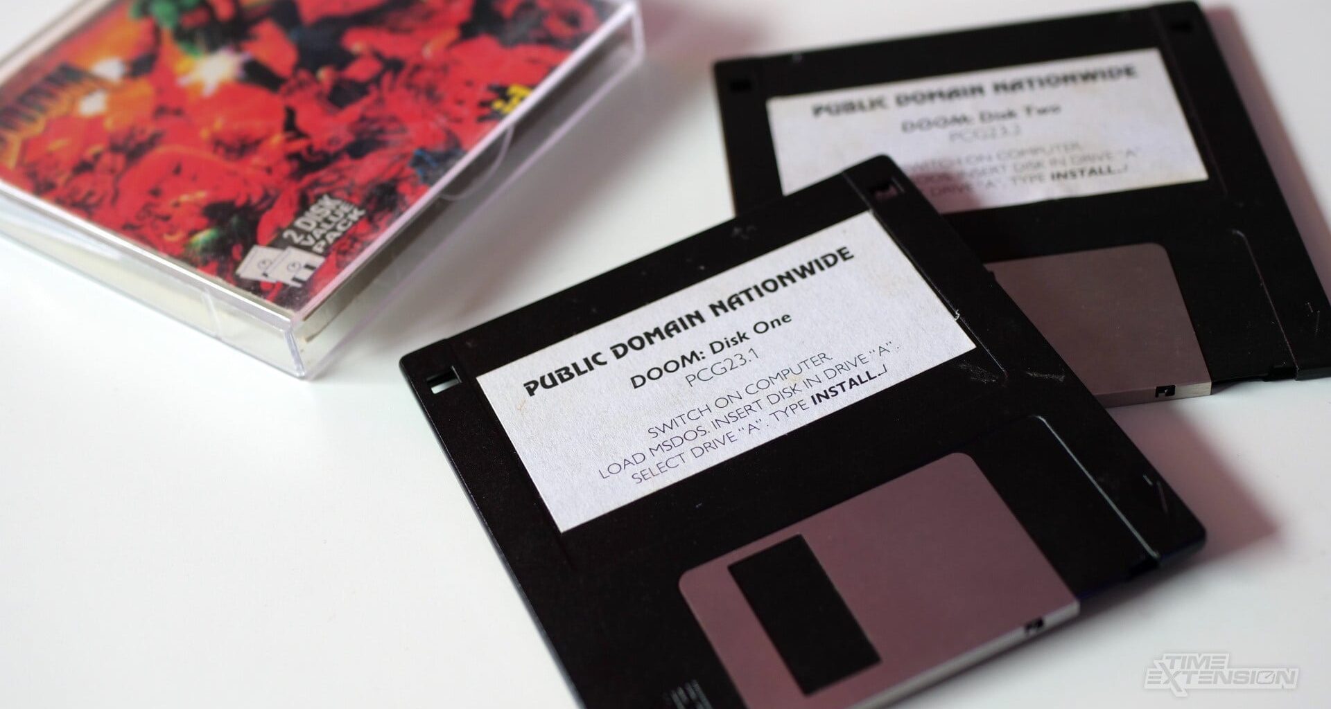 "Not The Same Thing" - John Romero Challenges DOOM Designer's Claim Piracy Indirectly "Gutted" id