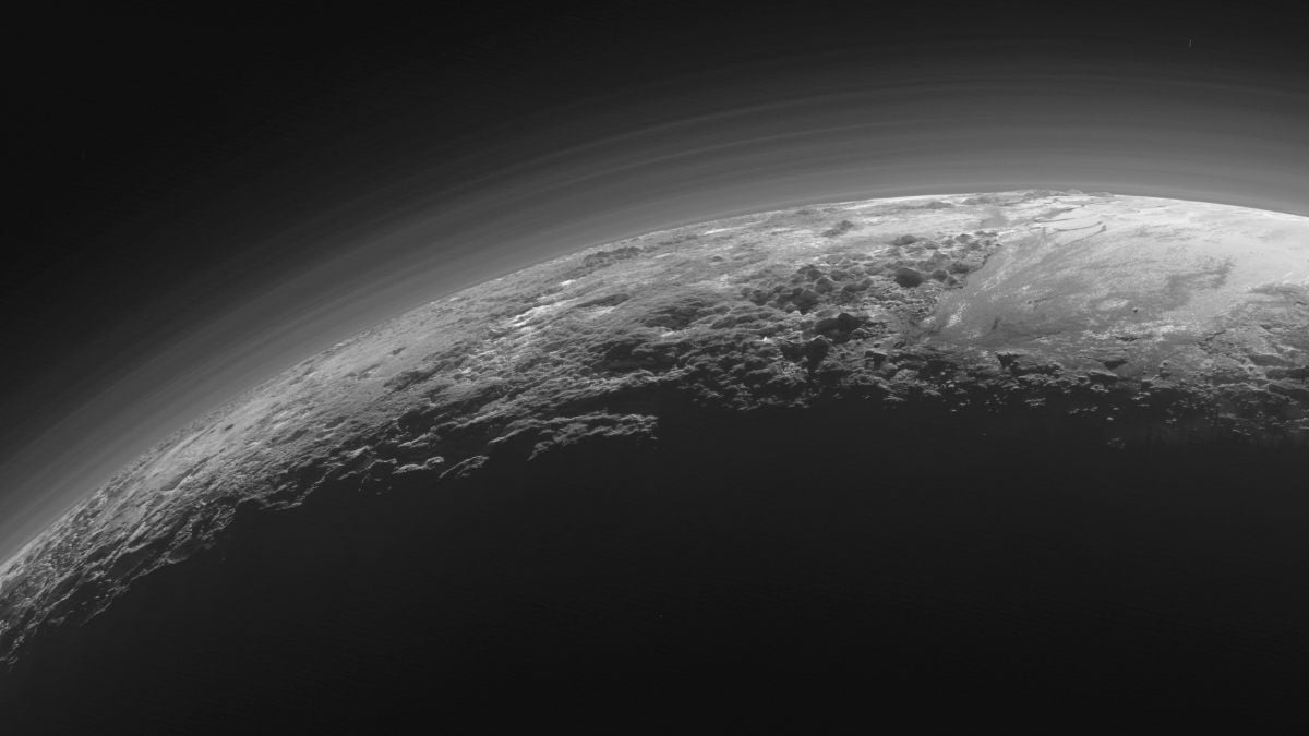 The Same Unknown Chemical Signature Has Been Detected on Pluto And Titan : ScienceAlert