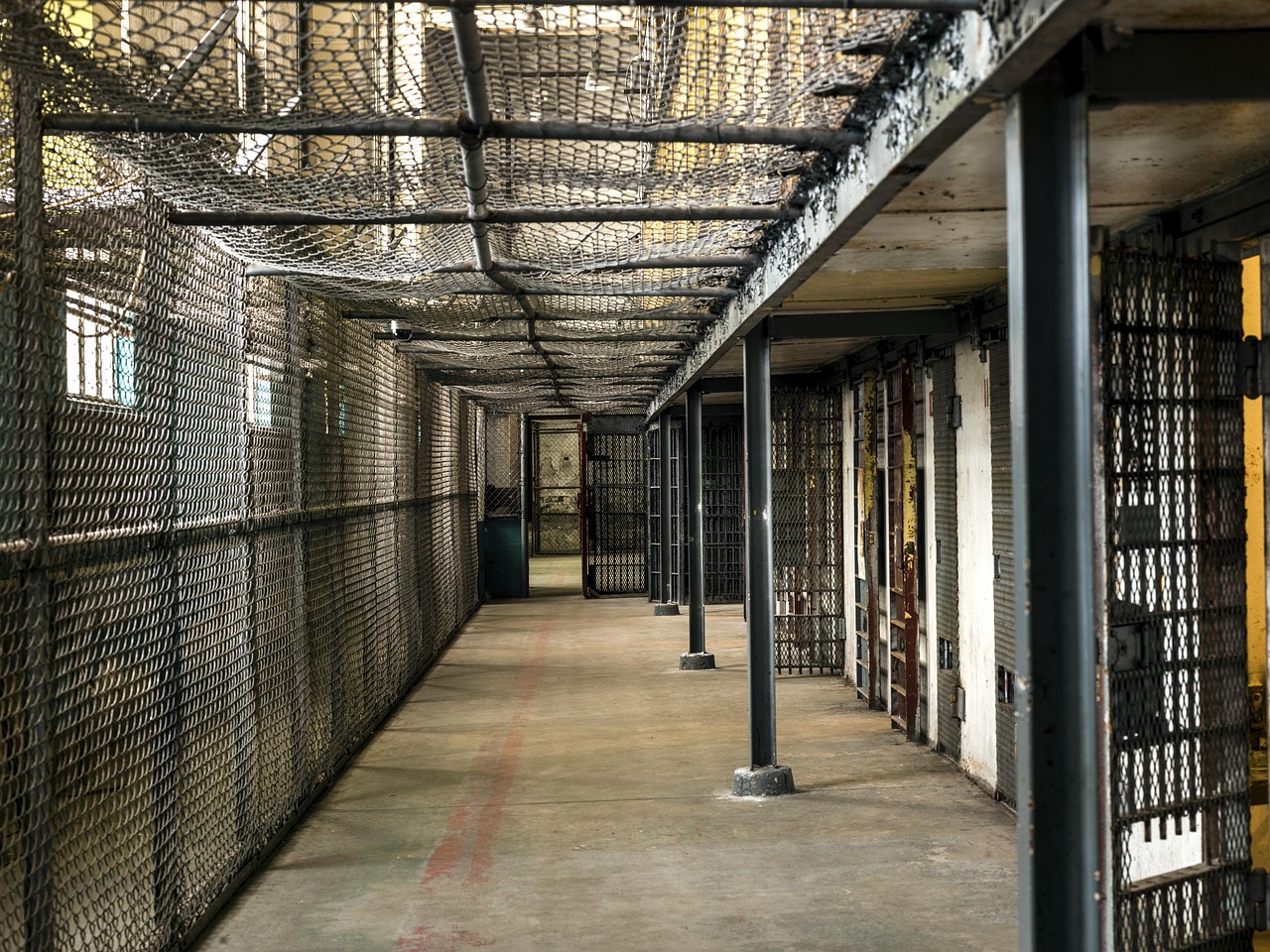 UN experts warn UK IPP sentences continue to cause severe psychological harm - JURIST