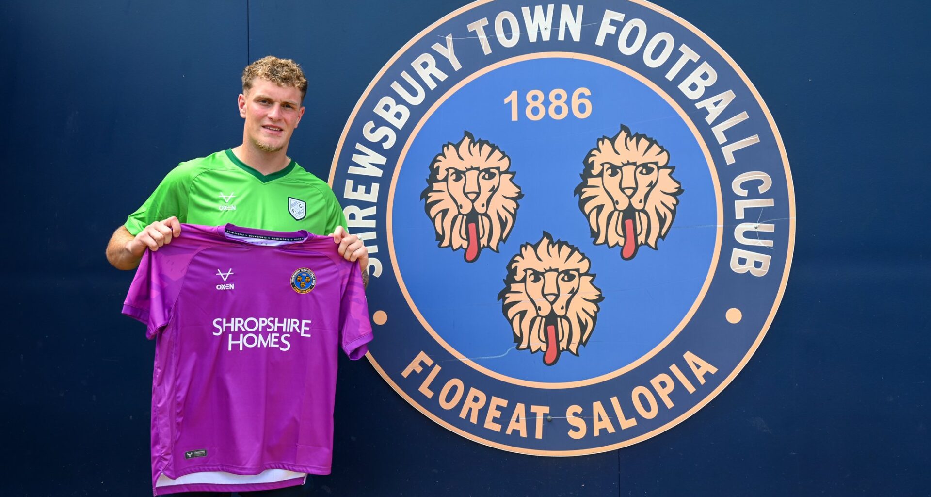 Shrewsbury Town snap up England youth international goalkeeper Sam Proctor