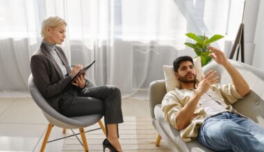 Managing Suggestibility in Psychedelic-Assisted Therapy