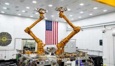 Robot heads to space to fix satellites and tackle space junk