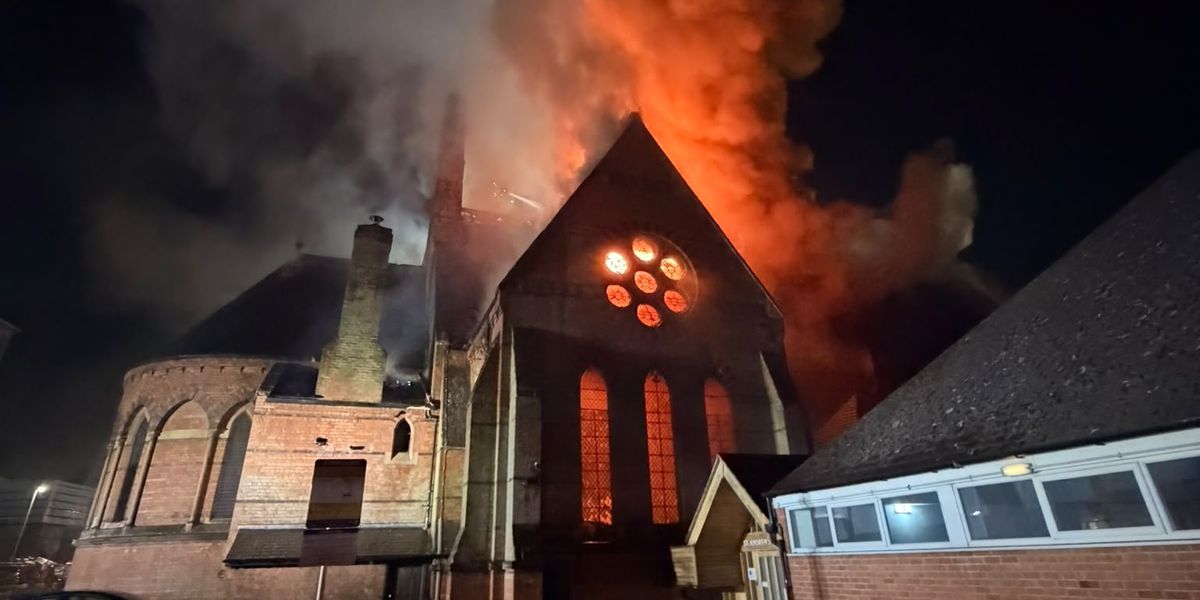 Leicester church fire: Blaze breaks out at historic Jarrom Street church as smoke blankets city and firefighters scramble to scene