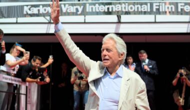Hollywood legend Michael Douglas comes to Welsh city for one-night only performance