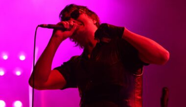Watch The Strokes debut 'Dine N'Dash' as they launch 'Reality Awaits' at iconic Red Rocks
