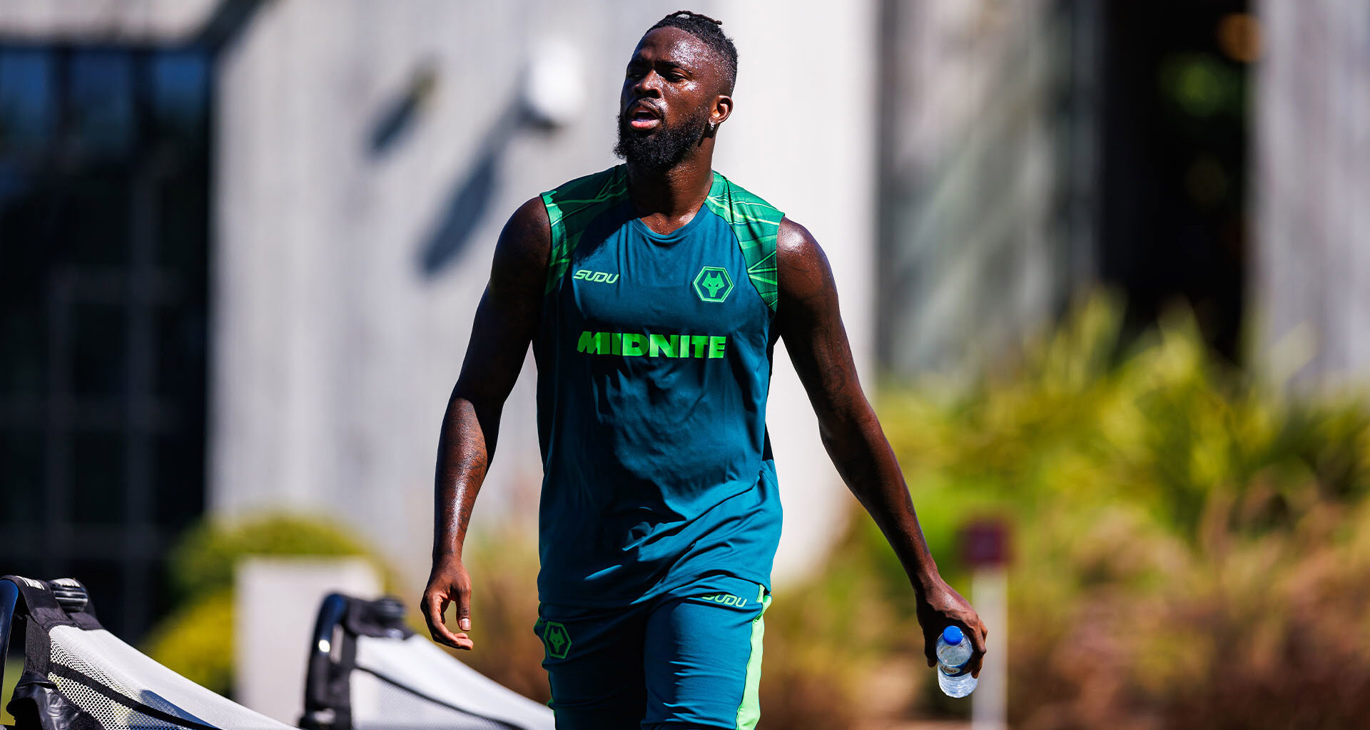 Arokodare completes loan move away | Men's First-Team | News