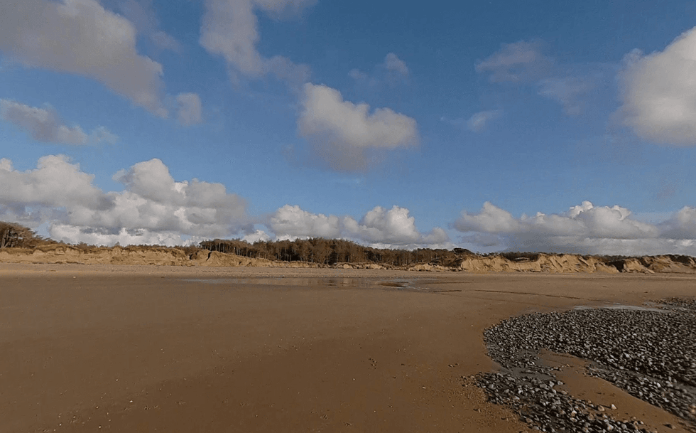 Traeth Llanddwyn