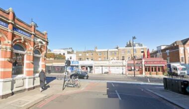 Two charged after man, 22, stabbed to death in Clapham - London Evening Standard