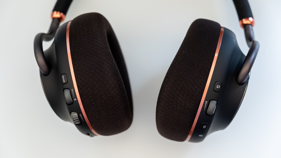 Turtle Beach Stealth Pro 2 review, showing the headset's ear cushions