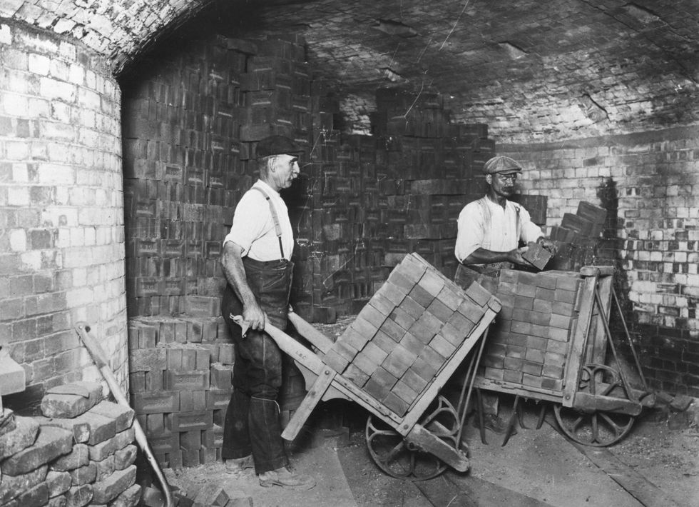 \u200bWorkers in 1910 making bricks