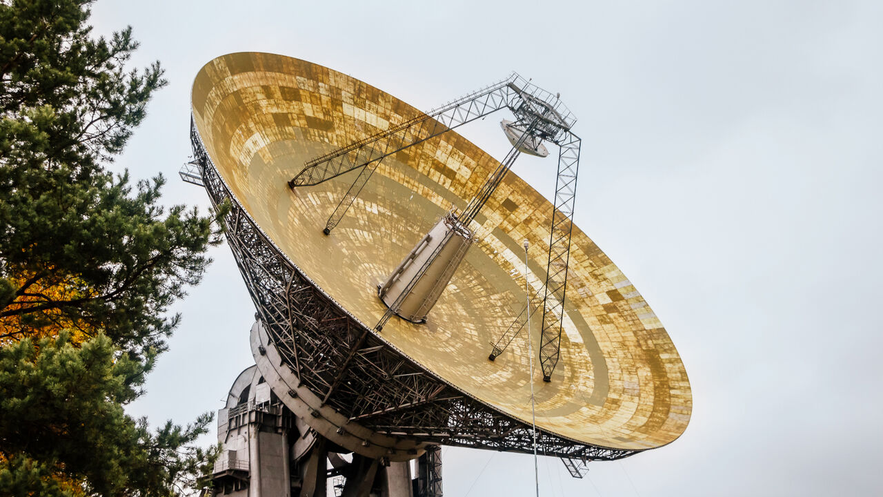 Mysterious ‘Doomsday Radio’ breaks silence after Russian Ukraine attack - TVP World