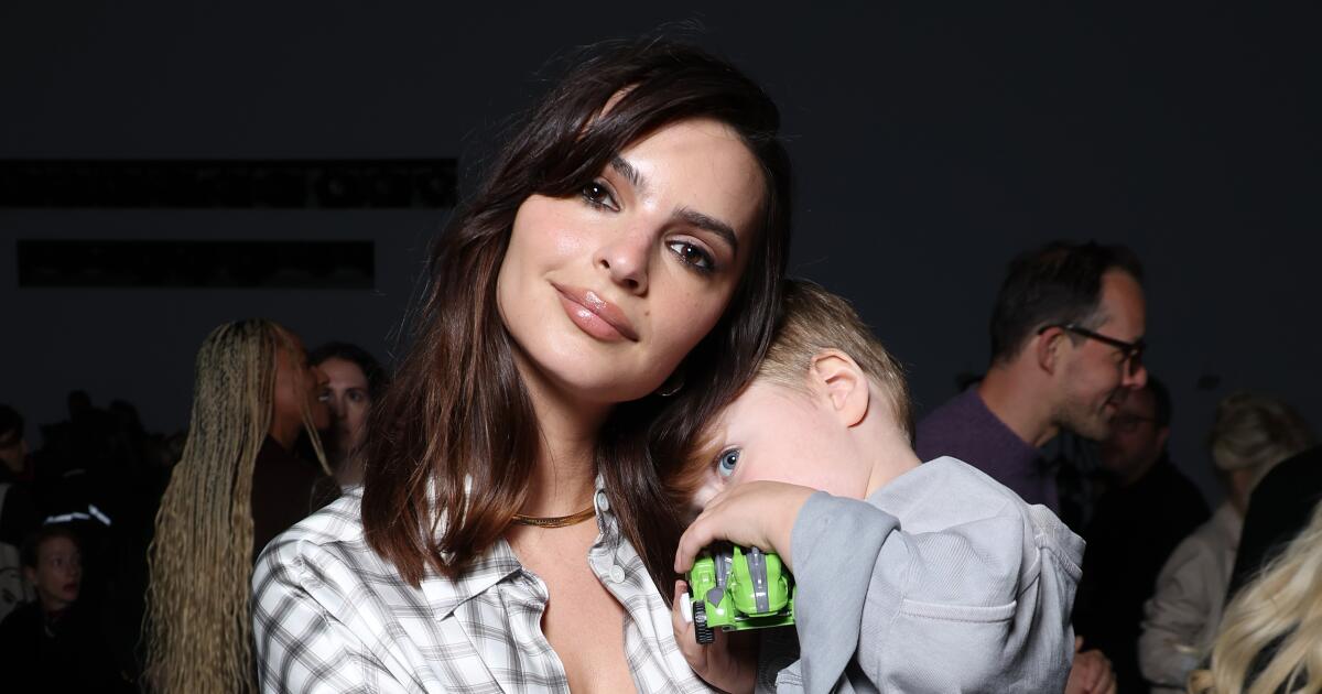 Emily Ratajkowski lands seven figures for book on sex as a single mom