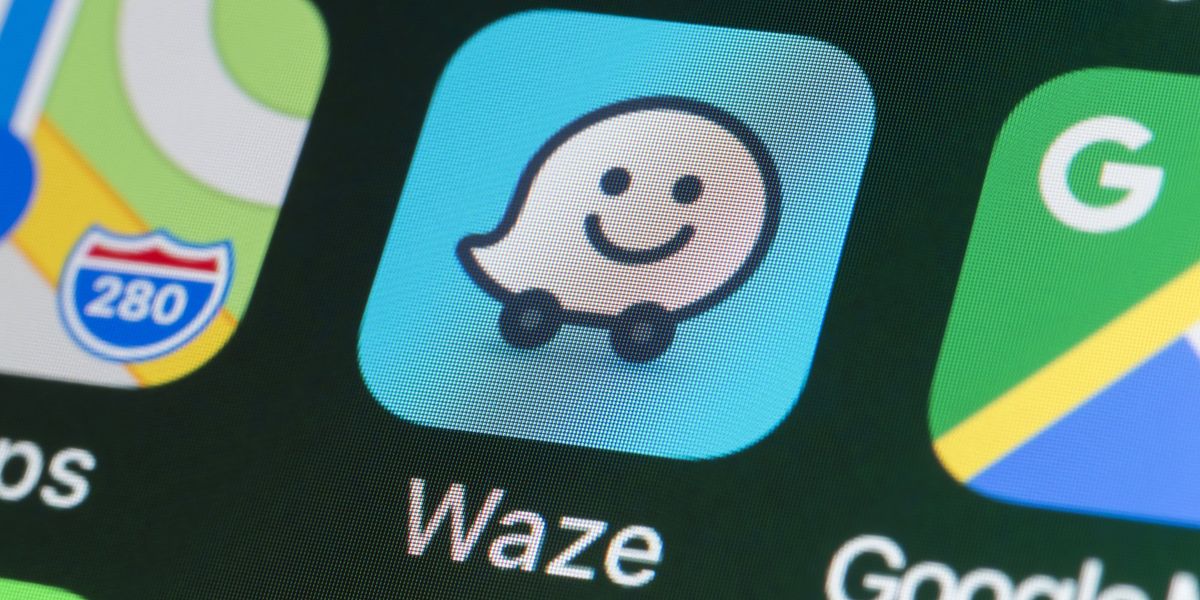 Waze unlocks 5 AI-powered maps features
