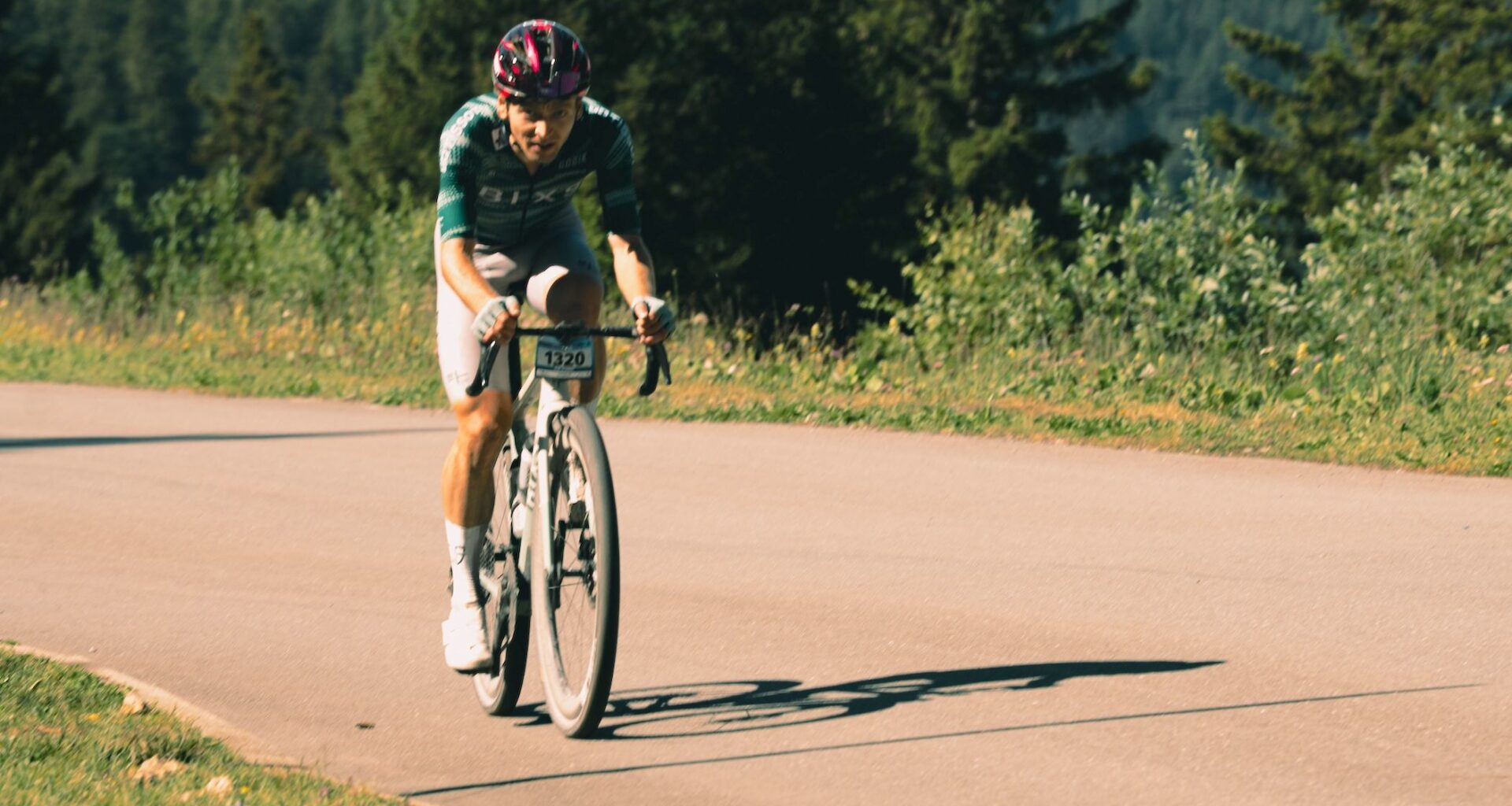 UCI Gravel World Series: Swiss riders Joel Roth and Elena Hartmann climb to victories at The Majestics Gravel