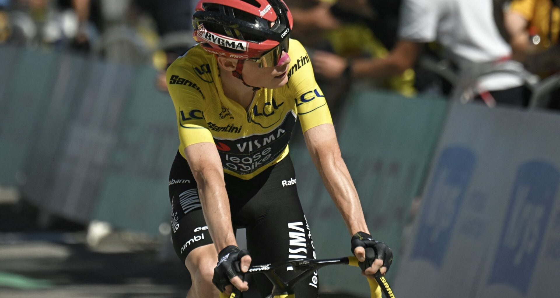 Jonas Vingegaard says 'it's a shame' to lose the yellow jersey, but expected to be worse off after opening Tour de France stages