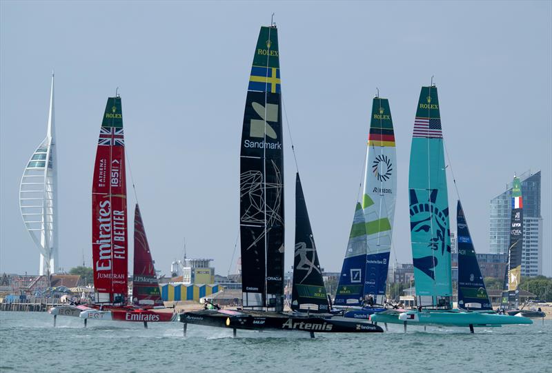 Emirates GBR SailGP Day 1: Black Foils and Artemis lead after action packed racing